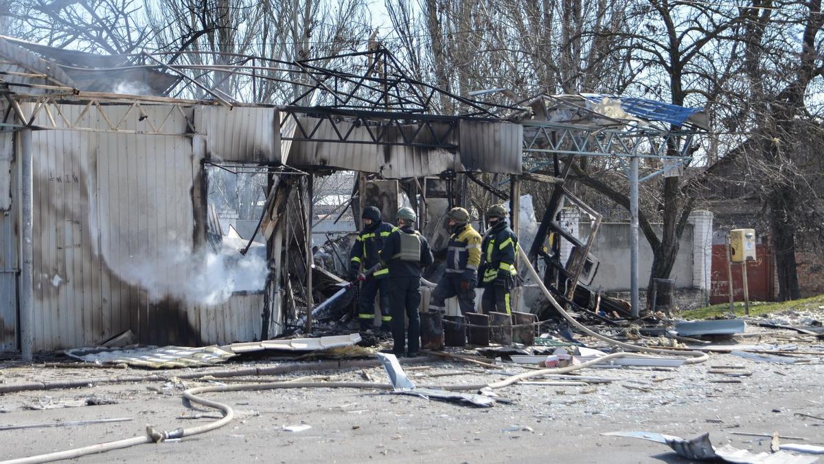 «Взрыв… У моего дома аж крыша приподымается»