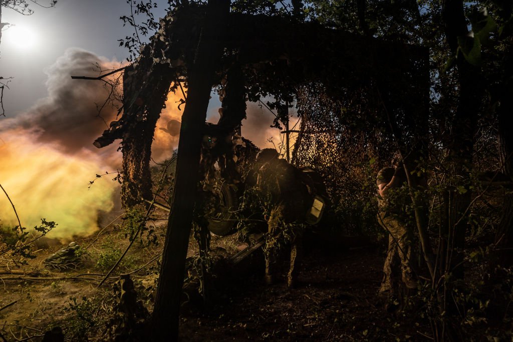 Украинские военные в Авдеевке, июль 2023 года. Фото: Diego Herrera Carcedo / Anadolu Agency / Getty Images