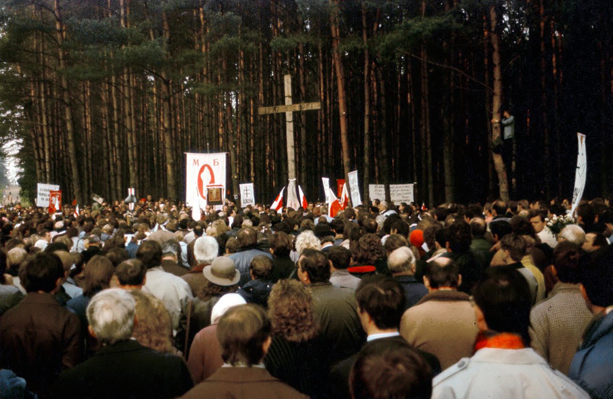 Акция памяти в Куропатах, 30 октября 1988 года. Фото: Valer Pałściuk /  Wikimedia  (CC BY-SA 3.0)